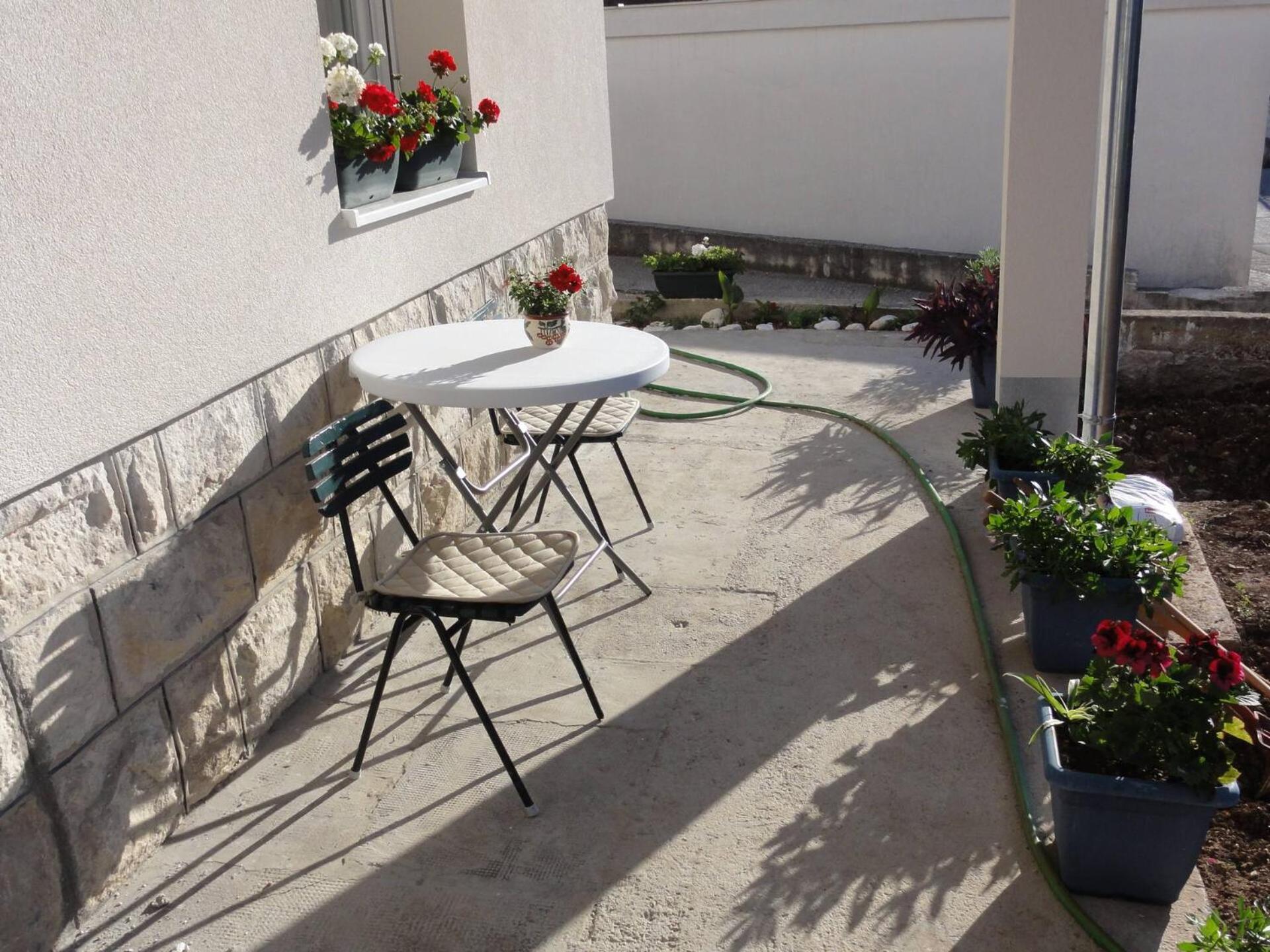 Apartments Cubela Beautiful Garden Trogir Dış mekan fotoğraf